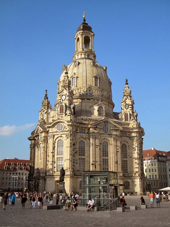 [dresden-cathedral%255B1%255D.jpg]