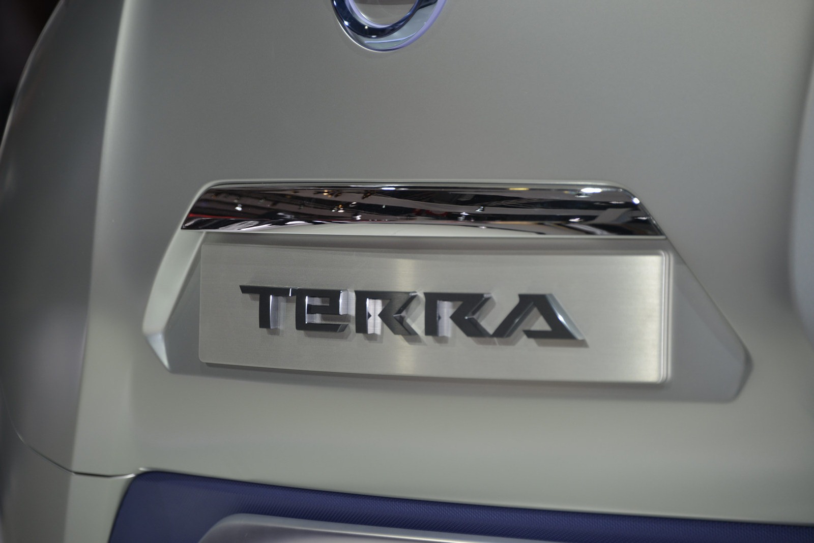 [Nissan-TeRRa-34%255B2%255D.jpg]