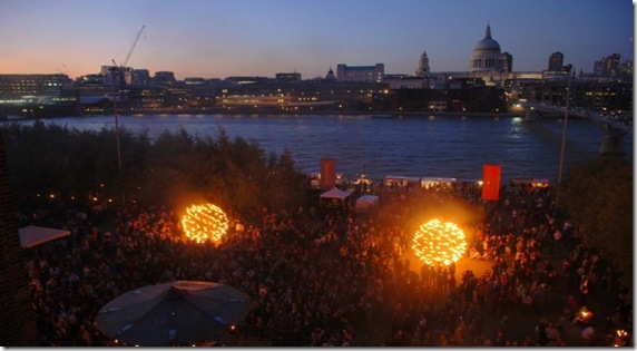 Rejoice In the Celebration Of London And The Thames At The Mayors Thames Festival
