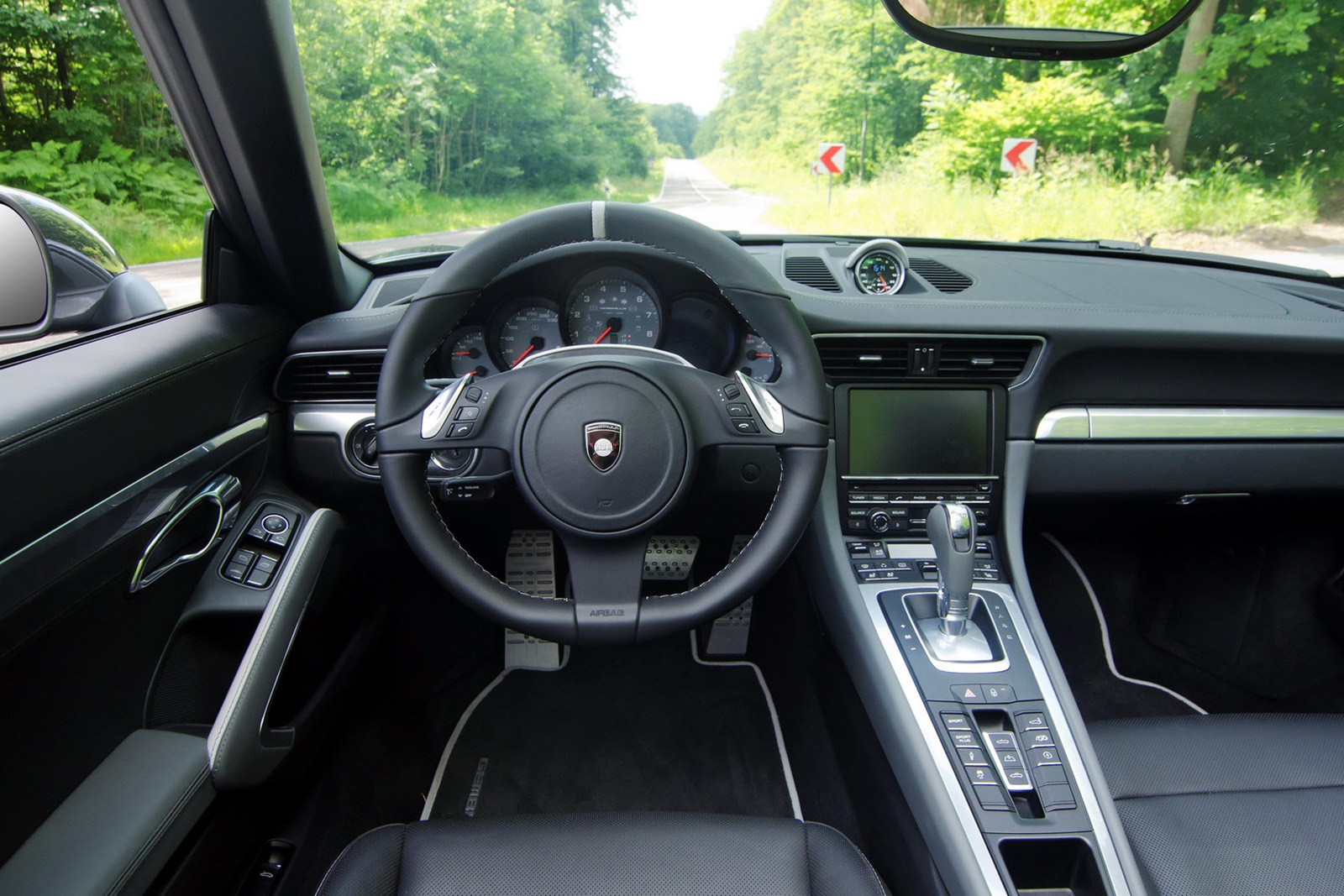 [Gemballa-GT-Porsche-911-2%255B2%255D.jpg]