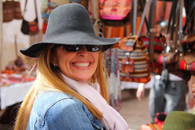 [hat%255B4%255D.jpg]