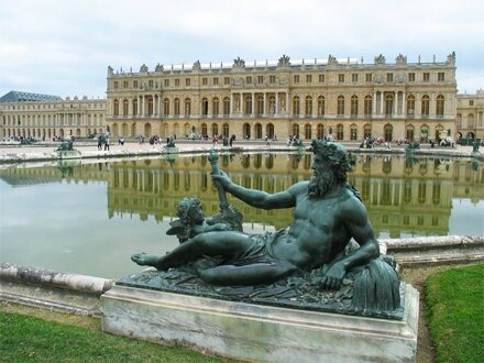 [Versailles3.jpg]