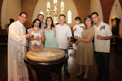 Álbum de fotos de Mariana e Felipe - Batizado. Fotografias de Adriana Pimenta Produções, que faz foto e vídeo de casamentos, aniversários e eventos em geral, bem como fotoprodutos, fotolivros e álbuns diagramados. Atua em São Paulo. Album (digital) de fotos de Mariana e Felipe - Batizado. Fotografias digitais de Adriana Pimenta Produções, que faz foto e vídeo de casamentos, aniversários e eventos em geral, bem como fotoprodutos, fotolivros e álbuns diagramados. Atua em São Paulo. fotos de casamento sao paulo sp para fotografia são fotografos casamentos festa infantil crianças aniversario fotoprodutos filmagem vídeo fotografias eventos foto e