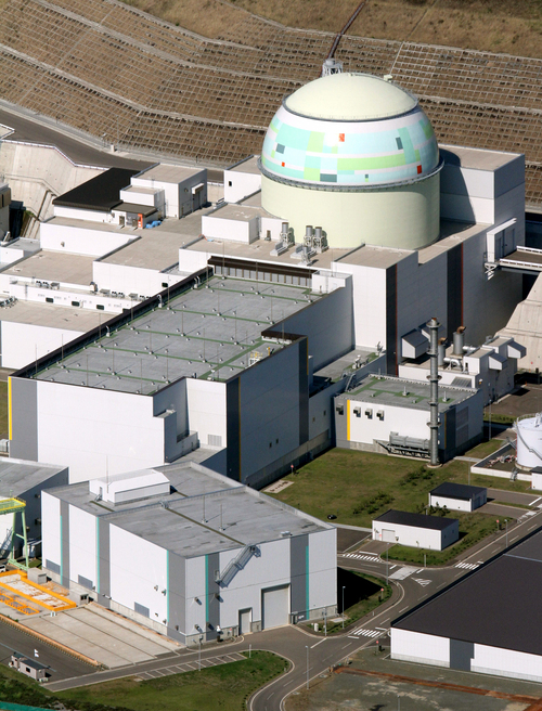 Aerial view of Hirata Akihiro nuclear power plant, Unit 3, in Hokkaido, 19 August 2011. mainichi.jp
