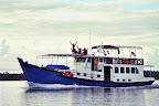 it:Vista Nave Surf Boat;