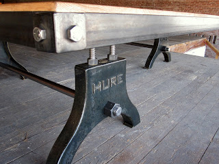 Hure Table