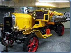0918 Alberta Calgary - Heritage Park Historical Village - Gasoline Alley Museum - 1912 Benz Gaggenau Fuel Tanker 0918 Alberta Calgary - Heritage Park Historical Village - Gasoline Alley Museum - 1912 Benz Gaggenau Fuel Tanker