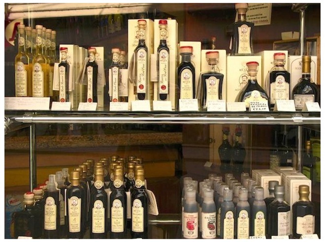 4955790-Aceto_balsamico_di_Modena_Modena[1]
