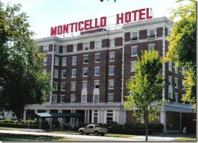 Monticello Hotel in Longview, Washington on September 5, 2005