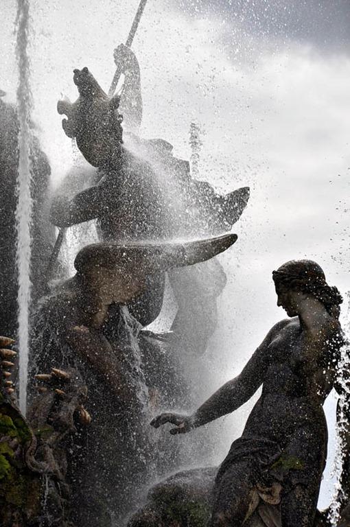 [Fountain%25203%255B3%255D.jpg]