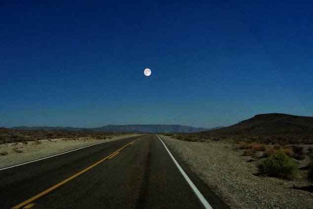 moon.jpg