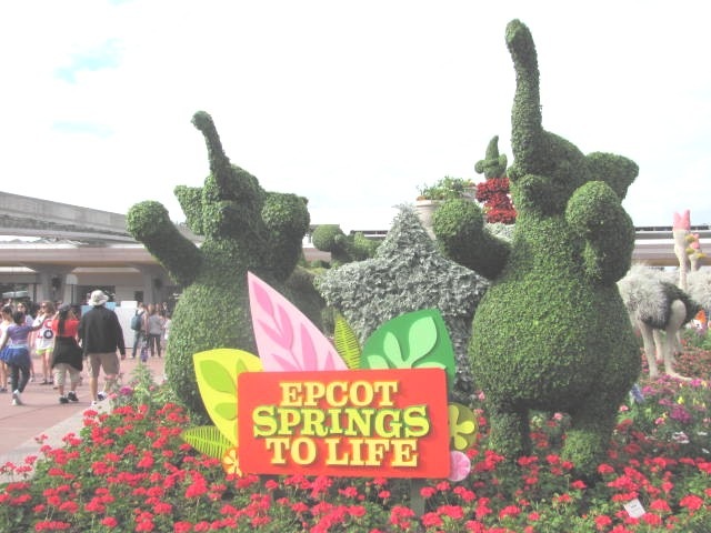 [Florida%2520vacation%2520Epcot%2520topiary%2520welcome%2520to%2520Epcot%2520Elephants1%255B3%255D.jpg]