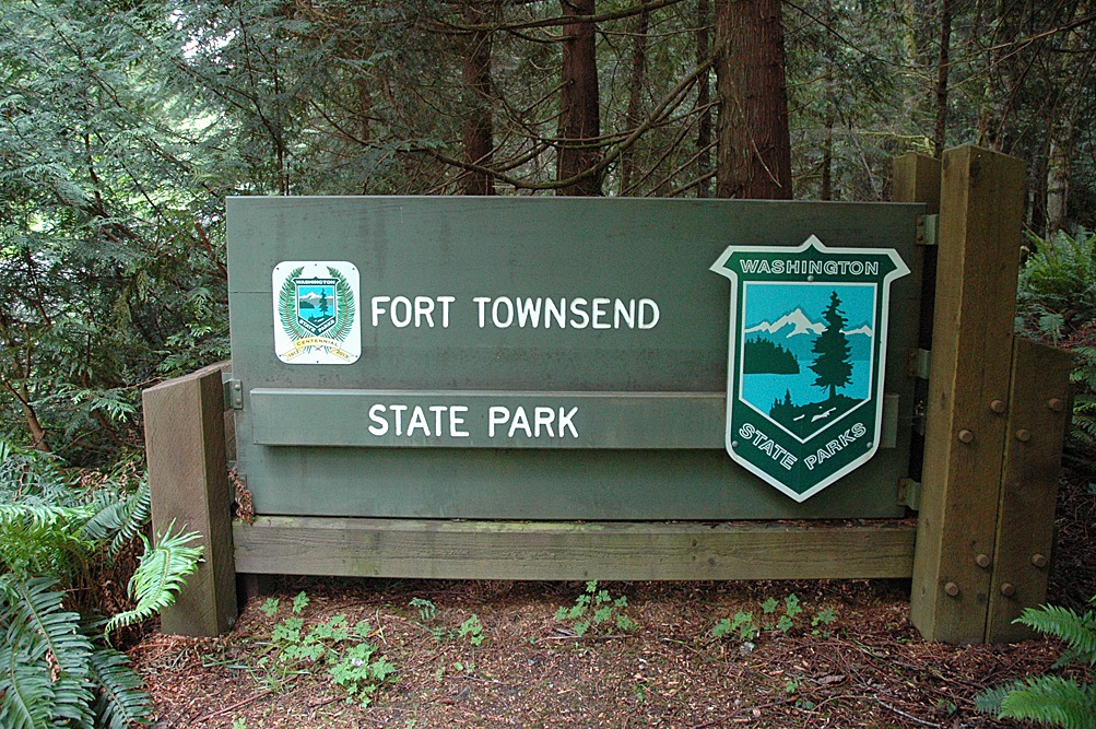 [Fort-Townsend-Sign2.jpg]