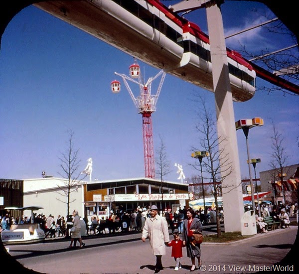 View-Master New York World's Fair 1964-1965 (A671),Scene 14 Monorail in the Lake Amusement Area