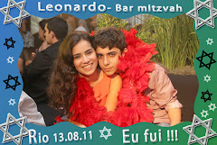 Fotos do evento Leonardo - 13.08.11. Foto numero 26 da Social Click Fotografia Digital, do Rio de Janeiro, RJ, que faz fotos divertidas, fotos malucas, fotos com fantasias, fotos na hora, fotografia maluca, fotografia divertida com molduras personalizadas. fotos divertidas malucas foto maluca animadas animado rj rio de janeiro divertida fantasia animada fotografias casamento cidade www fotografos