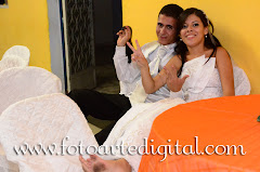 Fotos do evento Fabiana e Jaliver. Foto numero 9979 do estudio Foto Arte Digital, de Itaborai, RJ, que faz fotografia de casamentos (fotos de casamento), fotos de aniversario (fotografia de aniversario), fotos de 15 anos, fotos de criancas (fotografia infantil), fotos de eventos sociais, videos de casamento, videos de 15 anos, videos de making-of, videos de aniversario, video infantil (video de criancas) e videos de eventos sociais. Fotojornalismo e videojornalismo em Itaborai, RJ.