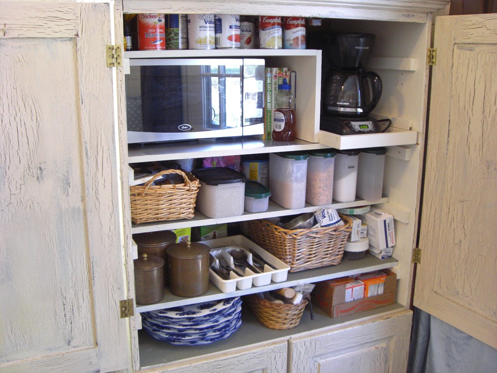 [Pantry%255B4%255D.jpg]