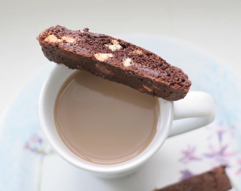 [chocolate-biscotti-21.jpg]