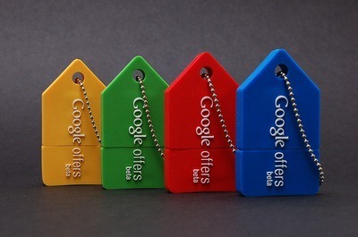 Google Offers USB flash drive