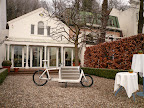 white Bike - white House!