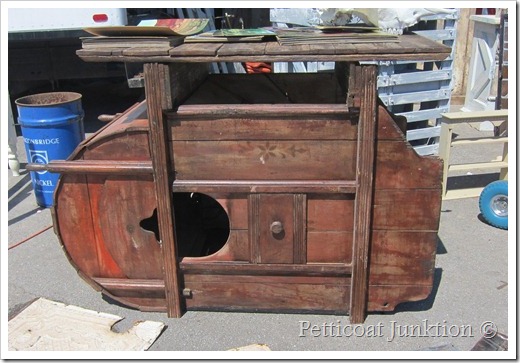 nashville-flea-market-shopping-petticoat junktion