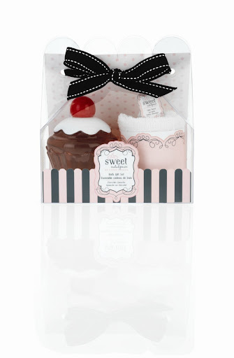 Upper Canada Soap Cupcake Bubble Bath Set in Chocolate Ganache ($10)