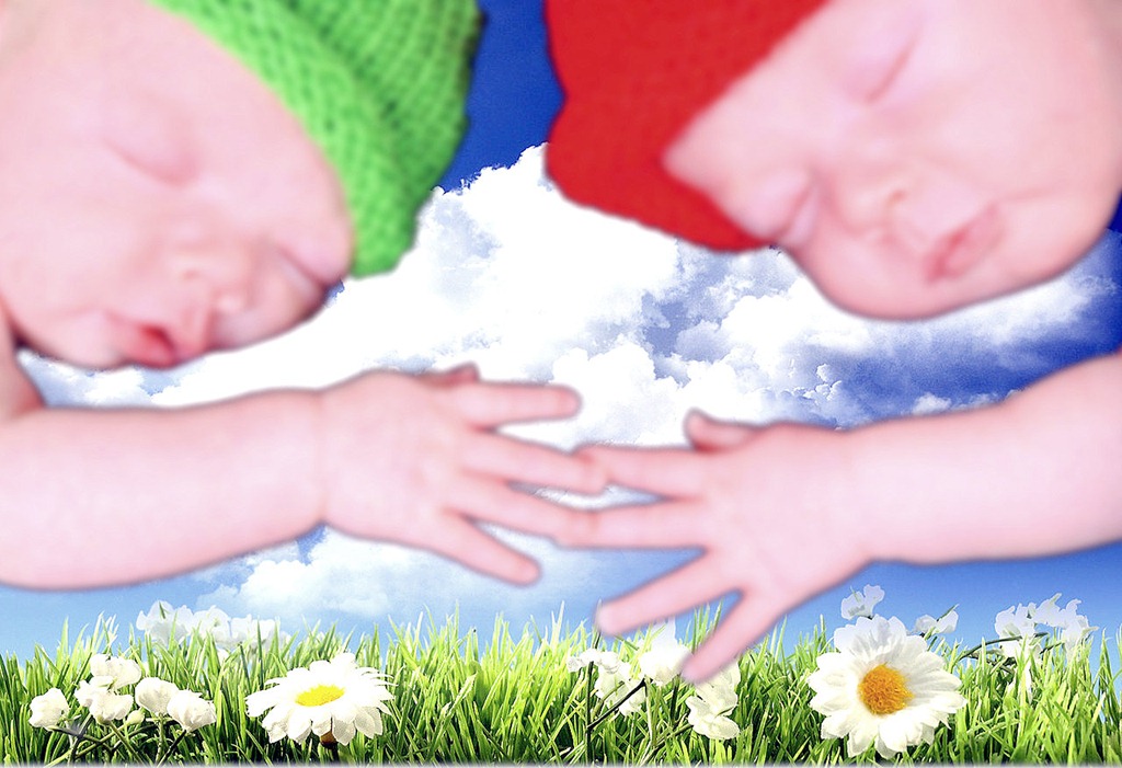 [WK%25201%2520TW%2520%2520Col%2520w%2520daisy%2520n%2520clouds-001%255B9%255D.jpg]