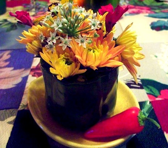 [Pepper%2520vase%25201%2520%255B640x480%255D%255B5%255D.jpg]