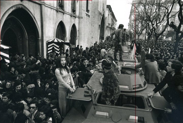 [25%2520abril%255B2%255D.jpg]