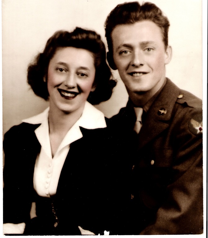 [Thomas%2520and%2520Gerda%2520Wedding%255B4%255D.jpg]