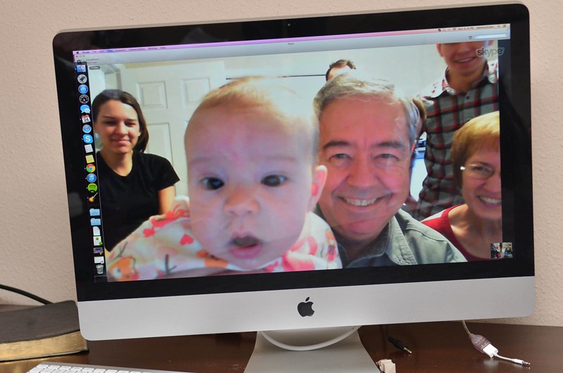 [talking%2520to%2520family3%255B3%255D.jpg]