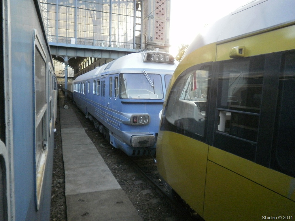 [P91600148.jpg]