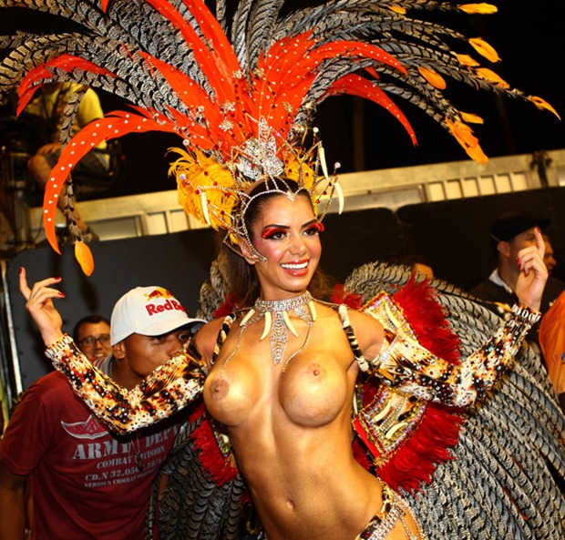 Vice-campeã do Miss Bumbum, Graciella Carvalho