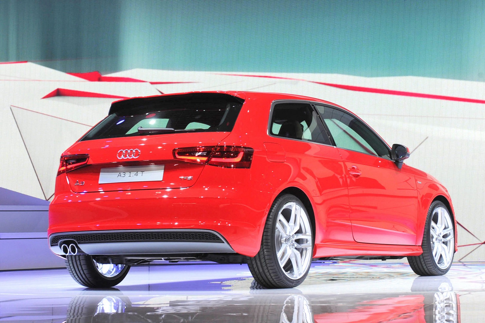 [2013-Audi-A3-6%255B2%255D.jpg]