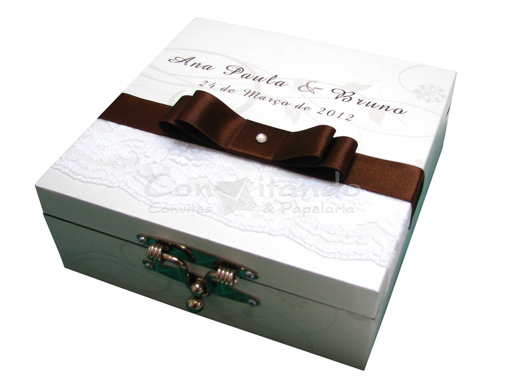 [CAIXA-DOCES---COM-FECHO%255B5%255D.jpg]