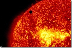 Venus treks across the Sun_stills1