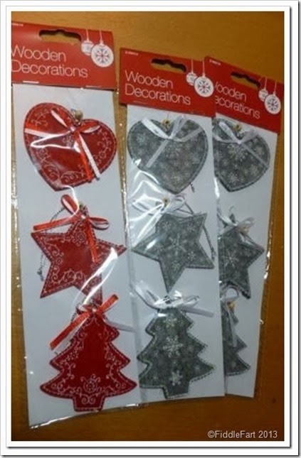 [Poundland-Christmas-decorations-wood%255B2%255D%255B16%255D.jpg]
