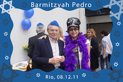 Fotos do evento Pedro - 08.12.11. Foto numero 23 da Social Click Fotografia Digital, do Rio de Janeiro, RJ, que faz fotos divertidas, fotos malucas, fotos com fantasias, fotos na hora, fotografia maluca, fotografia divertida com molduras personalizadas. fotos divertidas malucas foto maluca animadas animado rj rio de janeiro divertida fantasia animada e filmagem casamentos fotoprodutos fotógrafo para casamento