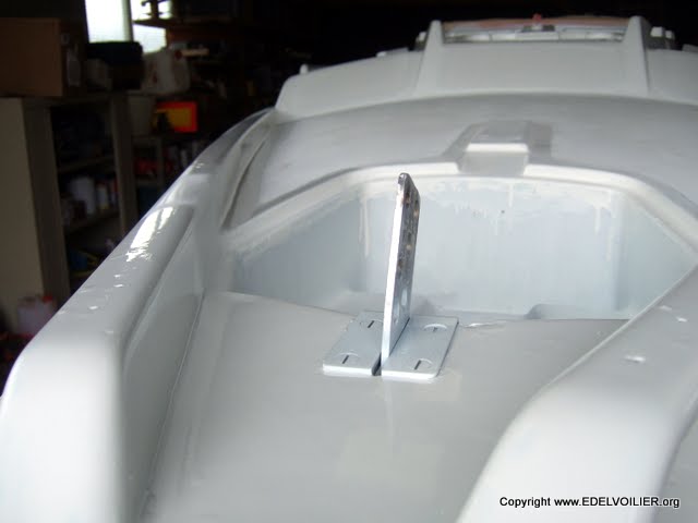 Toutes les parties lisses sont recouvertes de peinture hormis les pointes de diamants !