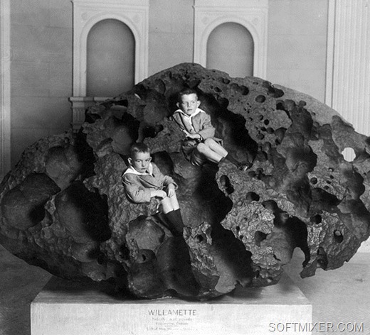 [meteorite-1910-boys-1200%255B16%255D.jpg]
