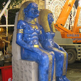 Falla Sueca-Literato Azorín 2011. Zapatero, escultura egipcia.