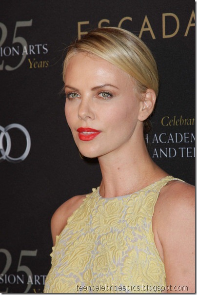 Charlize Theron Hot in Yellow Dress 2