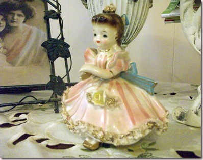 lilgirlvaselyre lilgirlvaselyre