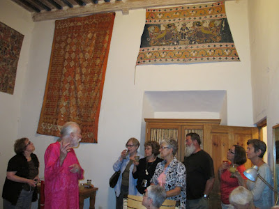 everyone came in to see the weavings
