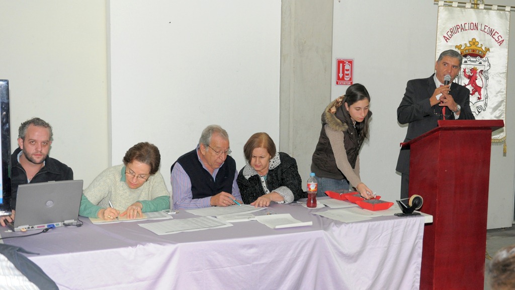 [DSC_03084.jpg]