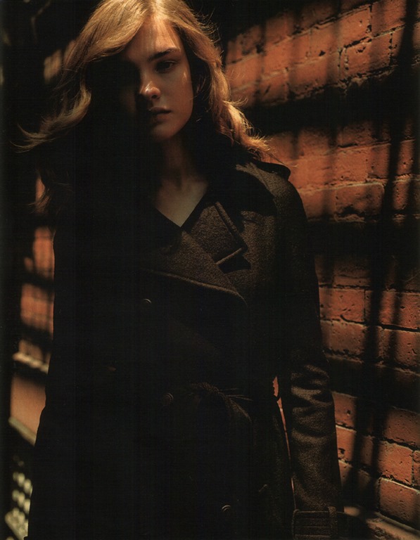 [elle-france-special-mode-2004-natalia-vodianova%255B5%255D.jpg]