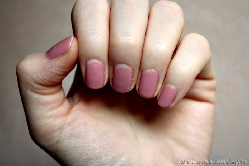 [nyx%2520smalto%2520nude%2520truffle%255B4%255D.jpg]