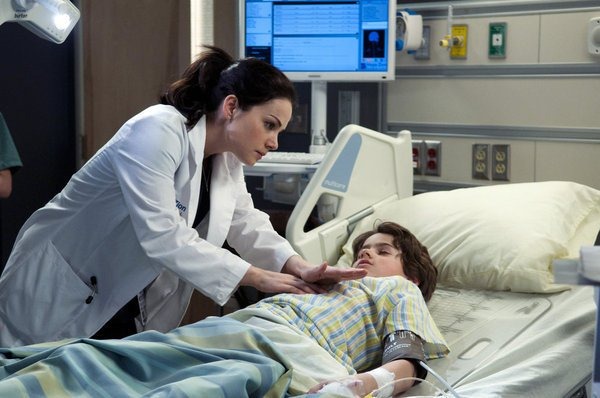 [saving-hope-screen-024.jpg]