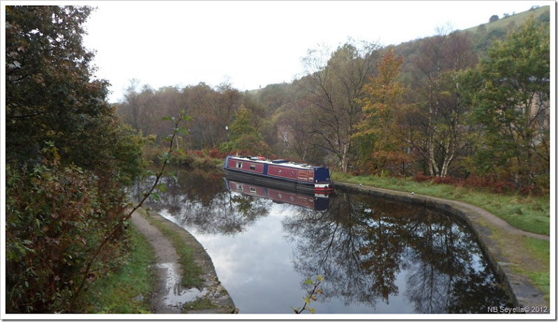 SAM_4018 Moored near Scout Tunnel