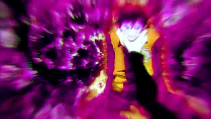 [Kekkai%2520Sensen%2520-%252002%2520-30%255B2%255D.jpg]